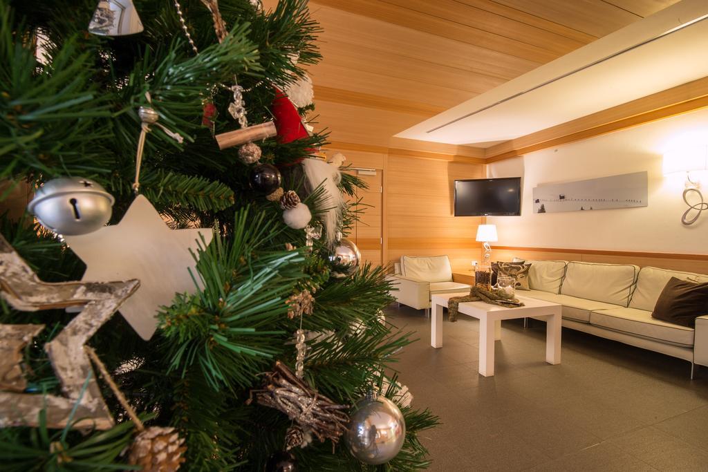 Hotel Al Cervo Тезеро Екстериор снимка