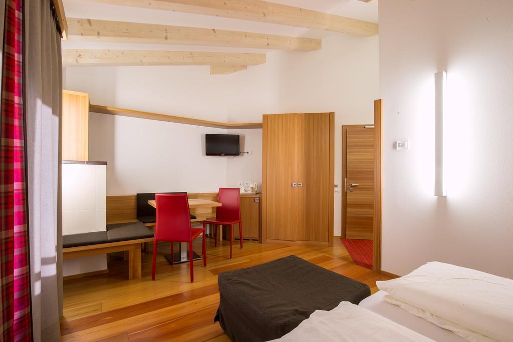 Hotel Al Cervo Тезеро Екстериор снимка