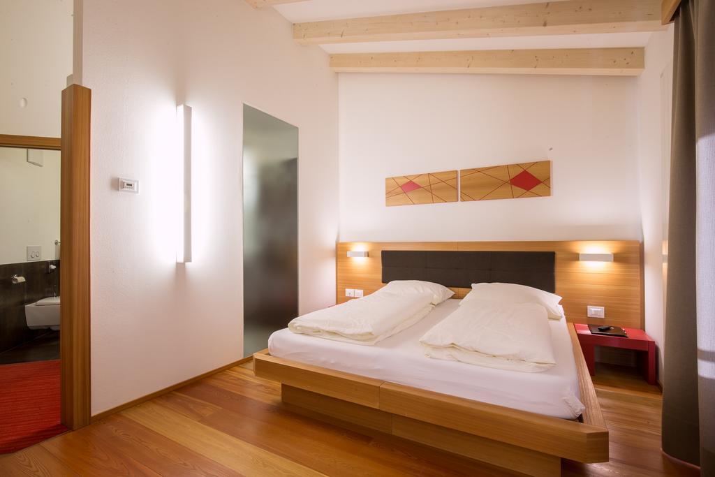 Hotel Al Cervo Тезеро Екстериор снимка