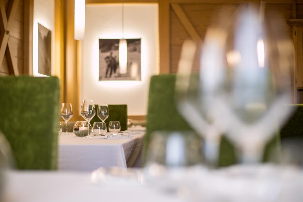 Hotel Al Cervo Тезеро Екстериор снимка