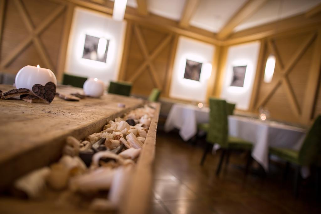 Hotel Al Cervo Тезеро Екстериор снимка